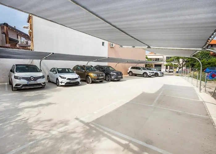 Aventura Apartments Potos